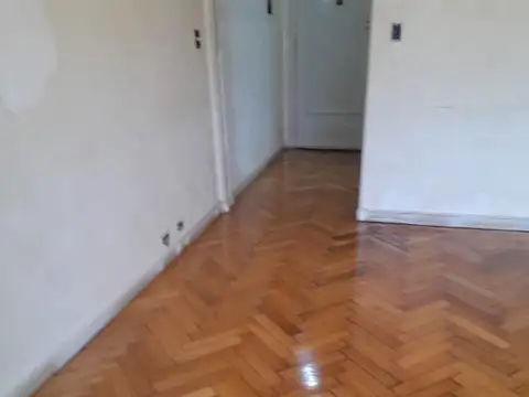 Departamento en Alquiler en Recoleta, $ 930.000