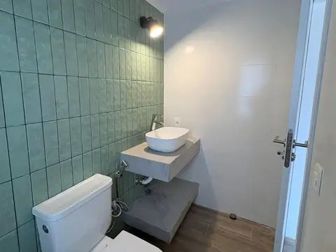 Depto Tipo Casa 4 ambientes con 2 baños
