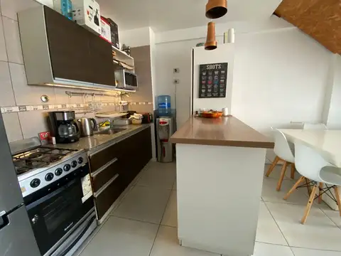 Departamento 3 ambientes con 2 baños