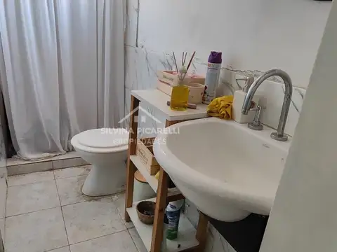 Local  en Venta en Barrio Parque Sakura, Exaltación de la Cruz, G.B.A. Zona Norte