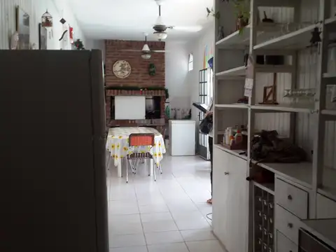 Casa en Venta en Lomas De Zamora, USD 150.000