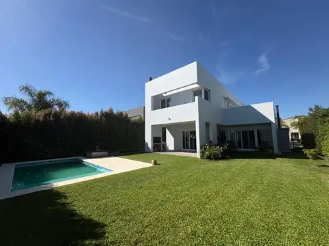 Casa en Los Castaños