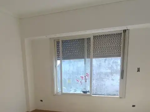 Departamento en Alquiler en Quilmes Oeste, $ 800.000