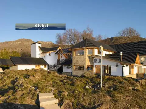 FABULOSA CASA EN SAN MARTÍN DE LOS ANDES, PATAGONIA ARGENTINA