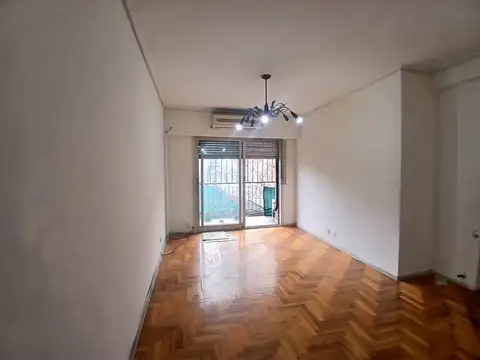 Departamento De 3 Ambientes Con Balcón Al Frente Excelente Oportunidad De Inversión