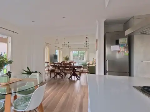 VILLALOBOS 100