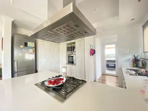 VILLALOBOS 100