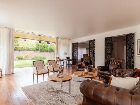 Casa en Venta en Acassuso, USD 1.150.000