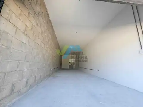 Local en Venta en La Lonja, USD 120.000