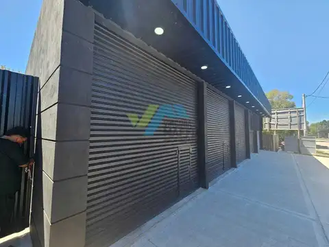 Locales de Paseo de Compras en Caaamaño 100