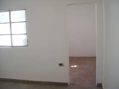 Depto Tipo Casa en Alquiler de 2 dormitorios