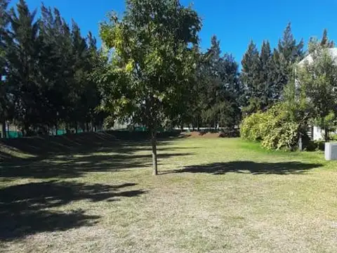 Terreno en Venta en Berazategui, USD 60.000