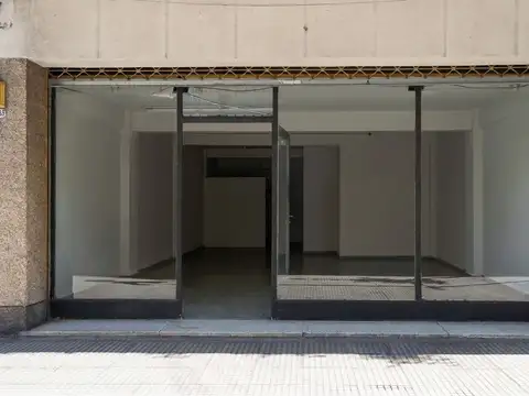 Local en Venta 59 años