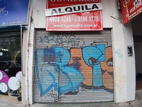 Local al frente en excelente ubicacion 