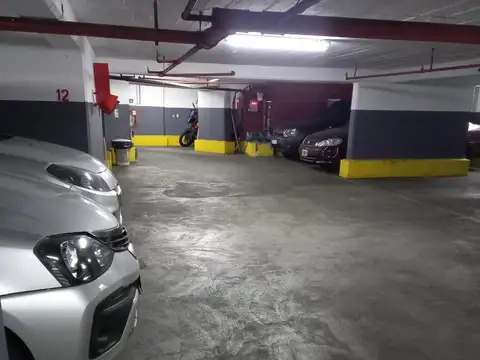 COCHERA FIJA CUBIERTA -muy comoda