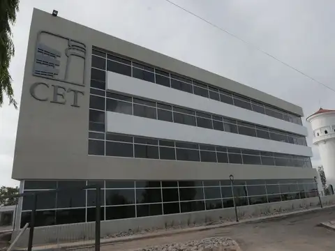 VENTA OFICINA MAIPU MENDOZA TORREON