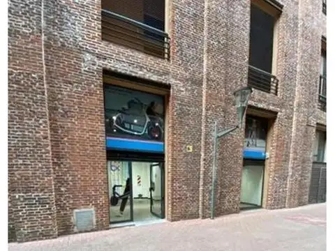 LOCAL COMERCIAL/APTO OFICINA EN PUERTO NORTE COMPLEJO FORUM