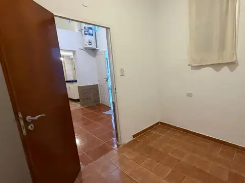 VENTA PH Planta baja. 4 AMBIENTES, SIN EXPENSAS