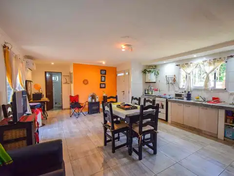 Venta casa 2 ambientes gran parque Las Dalias