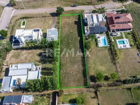 Terreno en Venta en La Almudena, USD 85.000