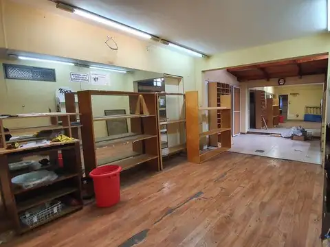 Local en Venta en Abasto, USD 269.000