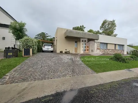 Casa en Venta de 4 dormitorios