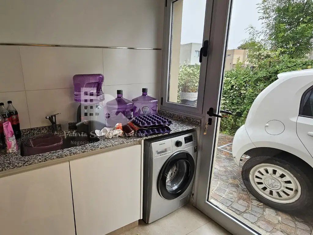 Casa a la venta en barrio Las Golondrinas - Foto 28