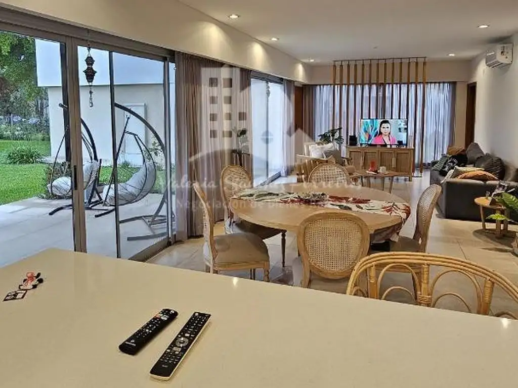 Casa a la venta en barrio Las Golondrinas - Foto 30