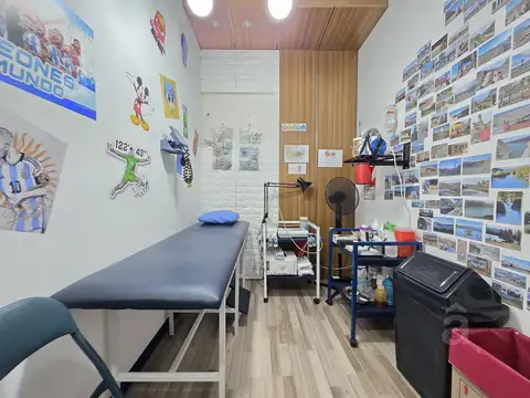 Local en Venta en Villa Ballester - Zona Comercial- Excelente Ubicación.