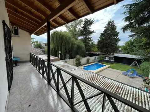 Casa en Parque Leloir