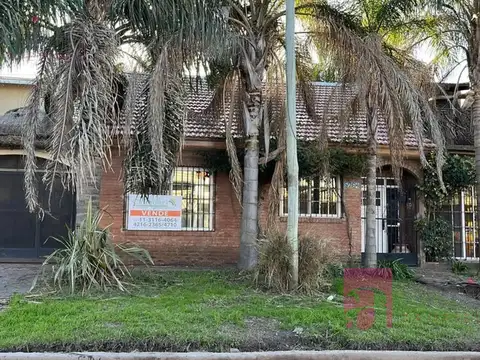 Casa en venta en Platanos