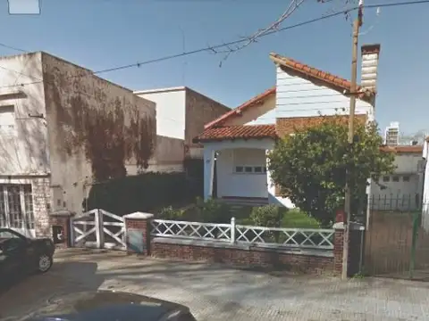 Terreno - Venta - Argentina, La Plata - Calle 61 e 15 y 16 