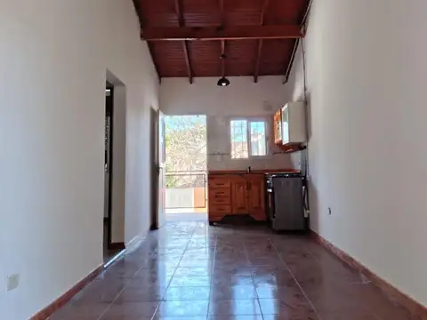 Departamento en Alquiler en Castelar Sur, $ 650.000