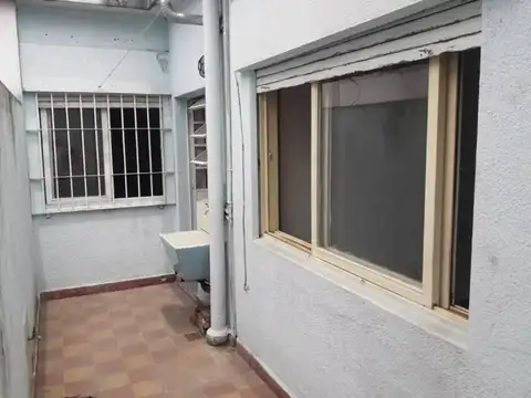 Depto Tipo Casa en Venta de 2 ambientes