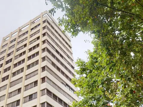 46 e/ 11 y 12 n 818 Piso 8