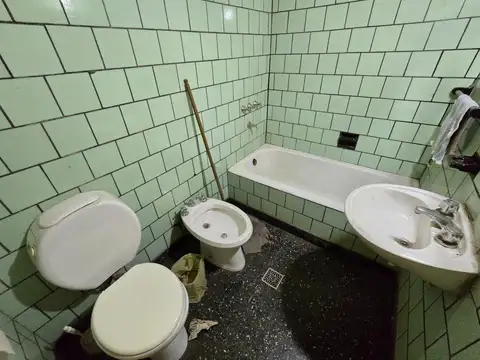 Casa a reciclar en Venta en Villa Sarmiento