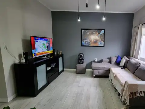 Depto Tipo Casa en Venta de 4 ambientes