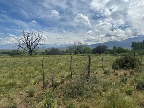 Terreno en Venta en La Carrera, USD 129.000