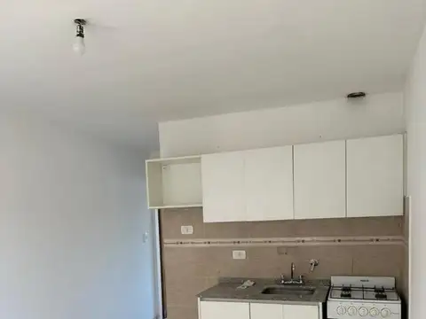 VENTA DEPARTAMENTO 2 AMBIENTES CON BALCON - VILLA LUZURIAGA