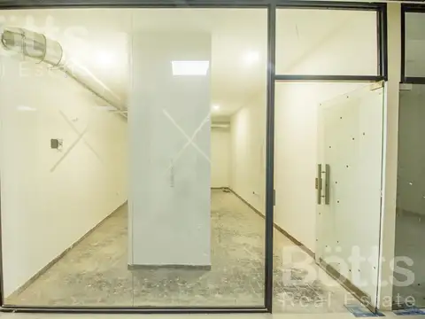 Local en Alquiler en Recoleta, $ 400.000