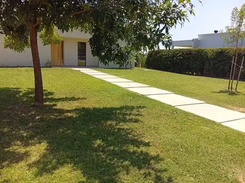 Casa en Venta en San Sebastian, USD 189.000