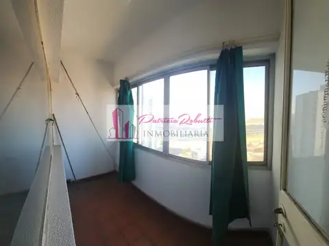 EN VENTA DEPARTAMENTO 4 AMBIENTES CON COCHERA -VILLA CELINA.