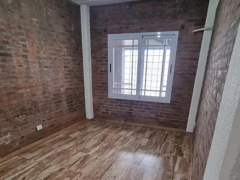 Chacabuco 400, Piso 2