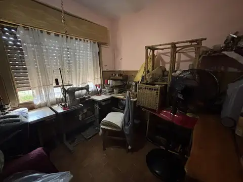 Casa 3 dormitorios con cochera en venta