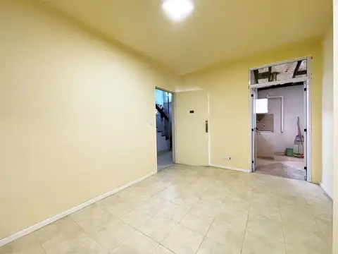 Departamento en Venta en Parque Rivadavia, USD 110.000