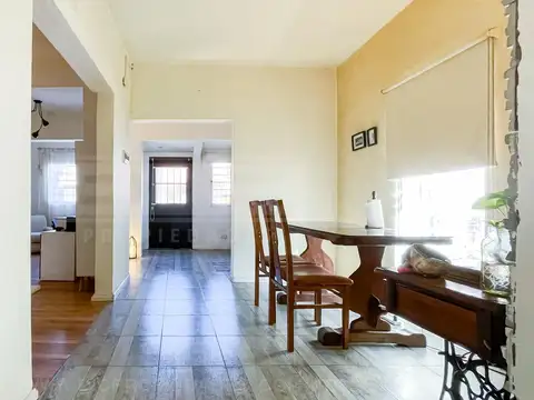 Depto Tipo Casa en Venta de 3 ambientes