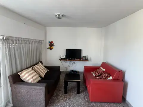 Depto Tipo Casa en Alquiler de 1 dormitorio