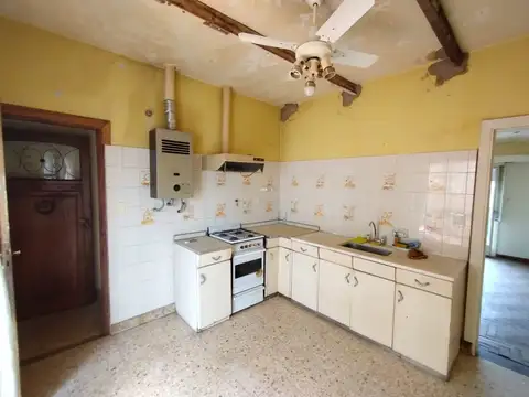 Depto Tipo Casa en Venta 50 años