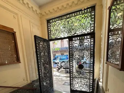 Oficina en Alquiler en Tribunales, $ 1.300.000