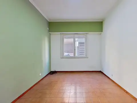 Departamento 3 amb. C/PATIO INTERNO - CABALLITO